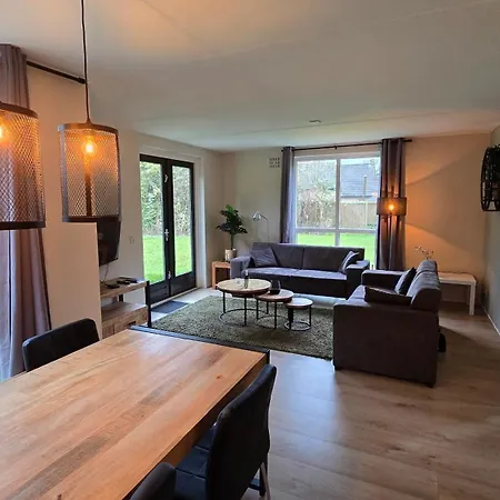 Ferienhaus Vakantiewoning Maas En Waal 146